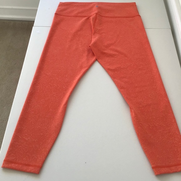NEW Lululemon Wunder Train HR Tight 25” CRWC Coral - Picture 9 of 10